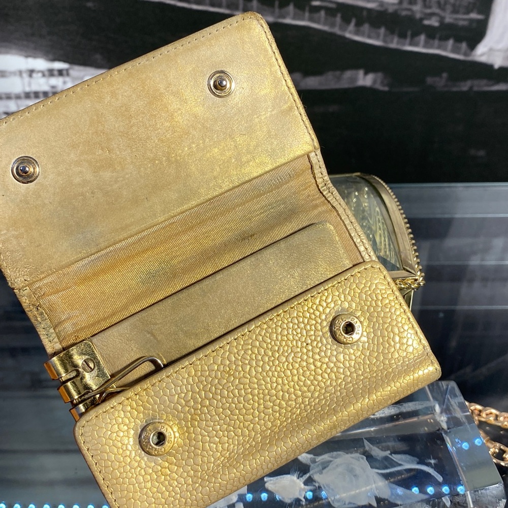 Authentic Chanel CC Caviar Key case - Picture 14 of 16